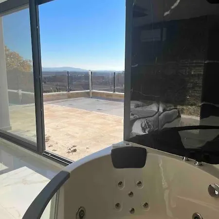 Villa Contemporaine Pres Des Gorges De L'ardeche *